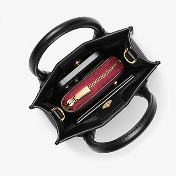 NWT! NEW! Michael Kors Mercer Extra-Small Pebbled Leather Crossbody Bag Navy - Picture 5 of 12